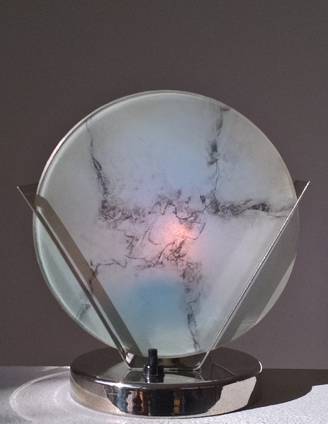 1930 lampe Art déco Nachtlicht Veilleuse blaues wolkenglas chromhalterung 