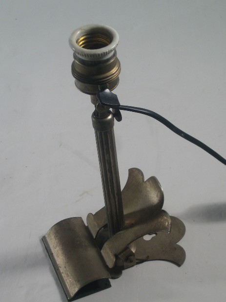 functionalism clamp lamp hala 