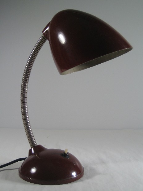 eric kirkman cole bakelite table lamp original